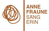 Anne Fraune · Traurednerin & Hochzeitssängerin